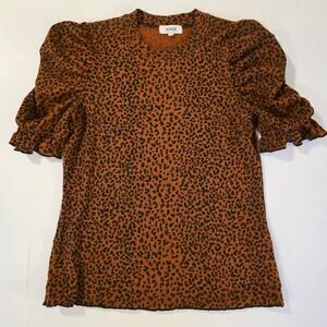 Vogel Boutique Small Animal Print Cheetah Top Ruched short sleeve